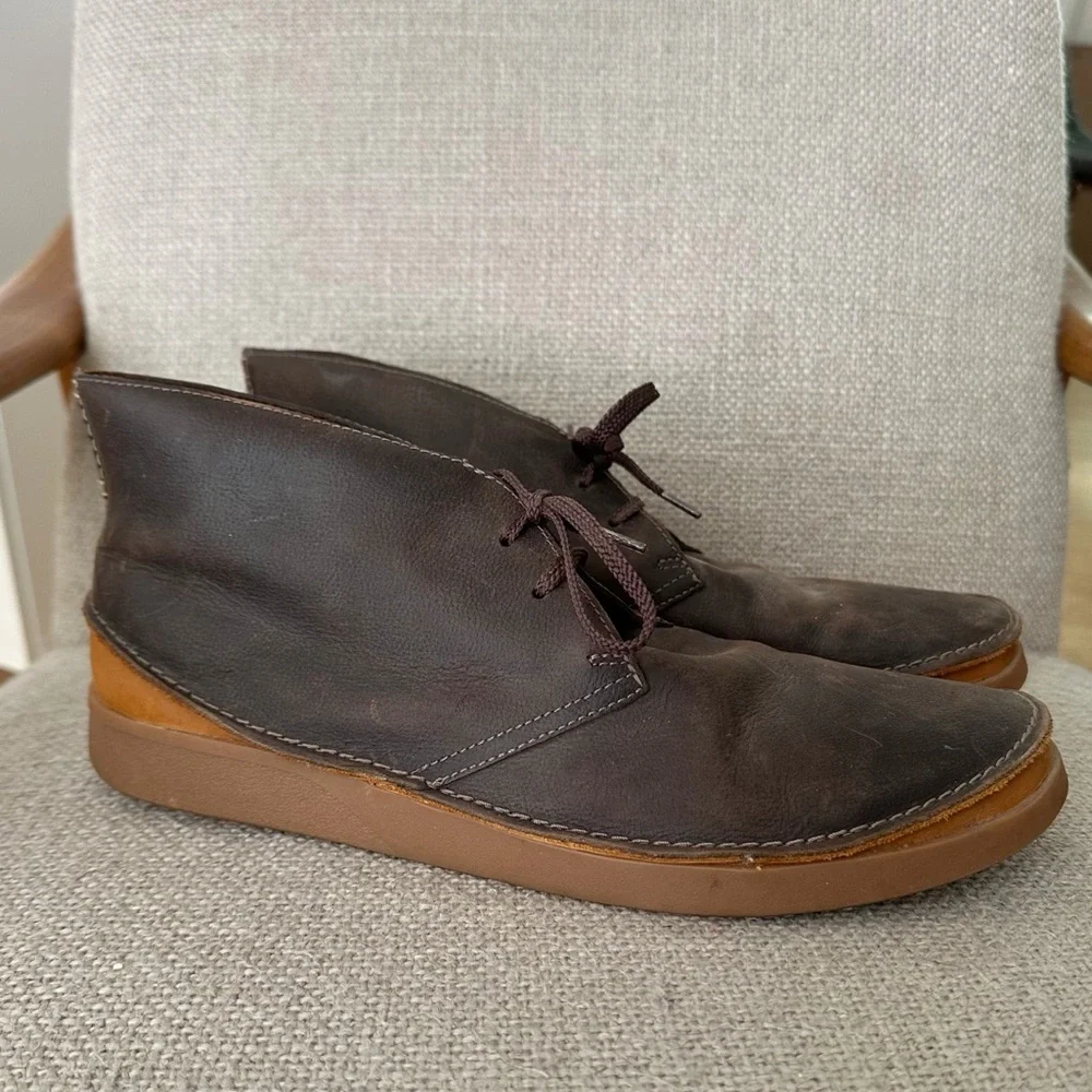 Clark’s Oakland Rise Men’s Leather Chukka Shoes Sz 12